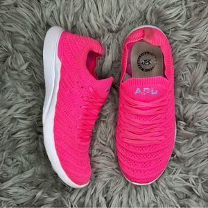 APL Techloom Wave hot pink lace up athletic sneakers women’s shoe size 6